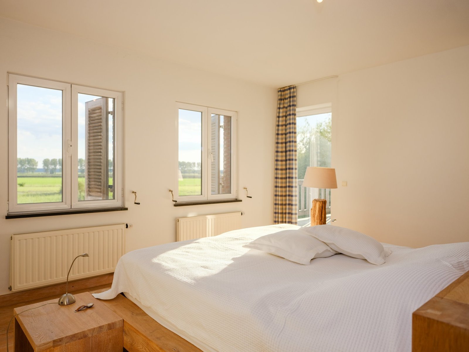 Rodenburgh Estate, This Stately Country House Offers Peace And Privacy Country House in Aardenburg, Zeeland, Netherlands 1 - 16135540