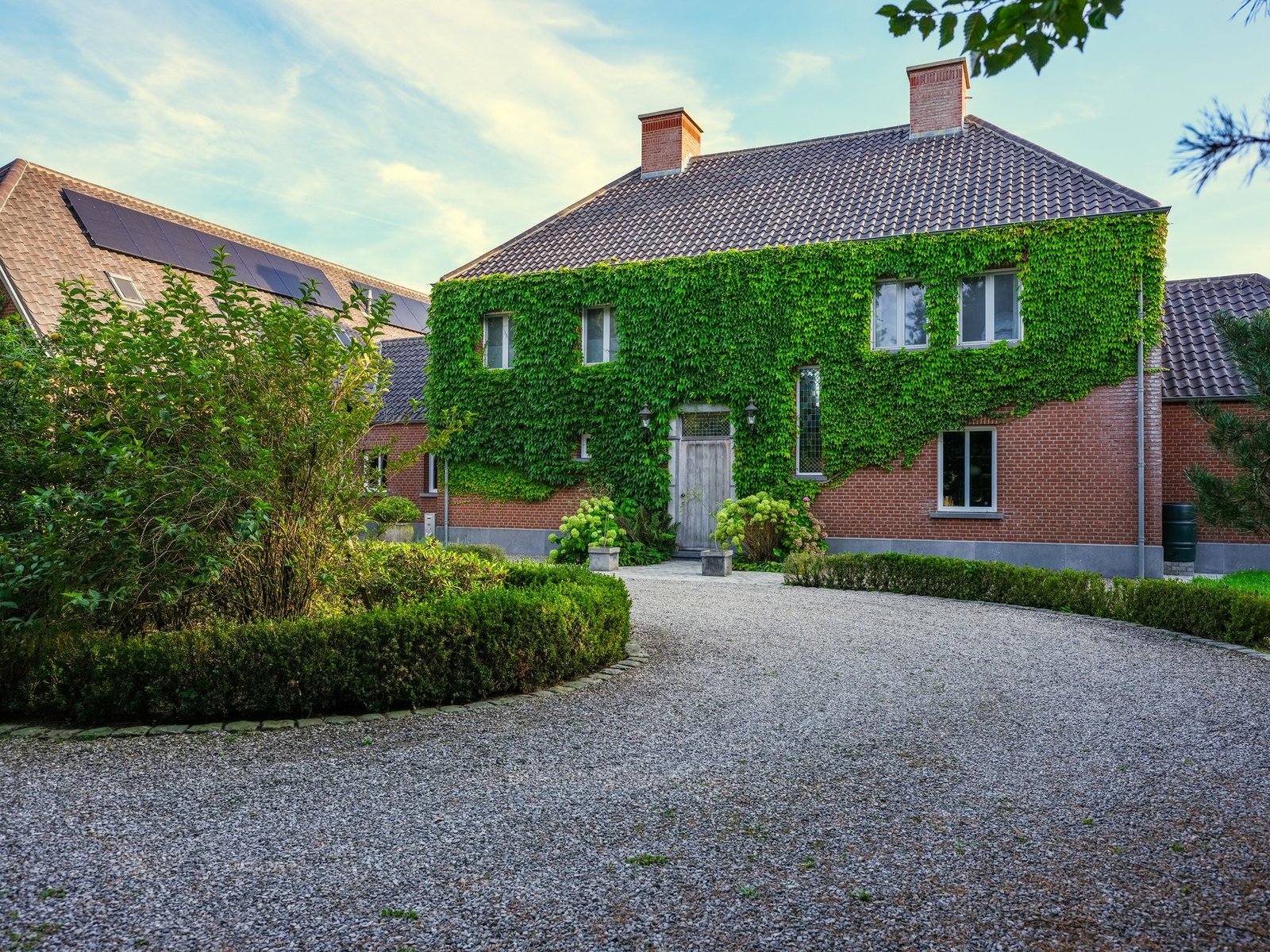 Rodenburgh Estate, This Stately Country House Offers Peace And Privacy Country House in Aardenburg, Zeeland, Netherlands 1 - 16135540