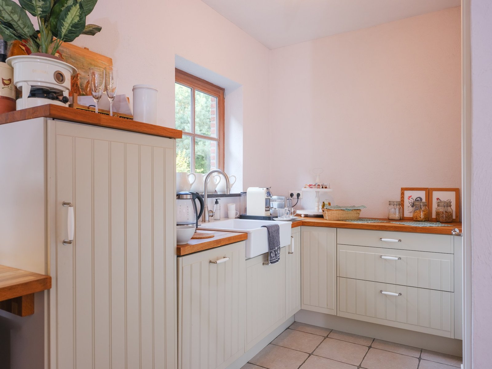 Rodenburgh Estate, This Stately Country House Offers Peace And Privacy Country House in Aardenburg, Zeeland, Netherlands 1 - 16135540