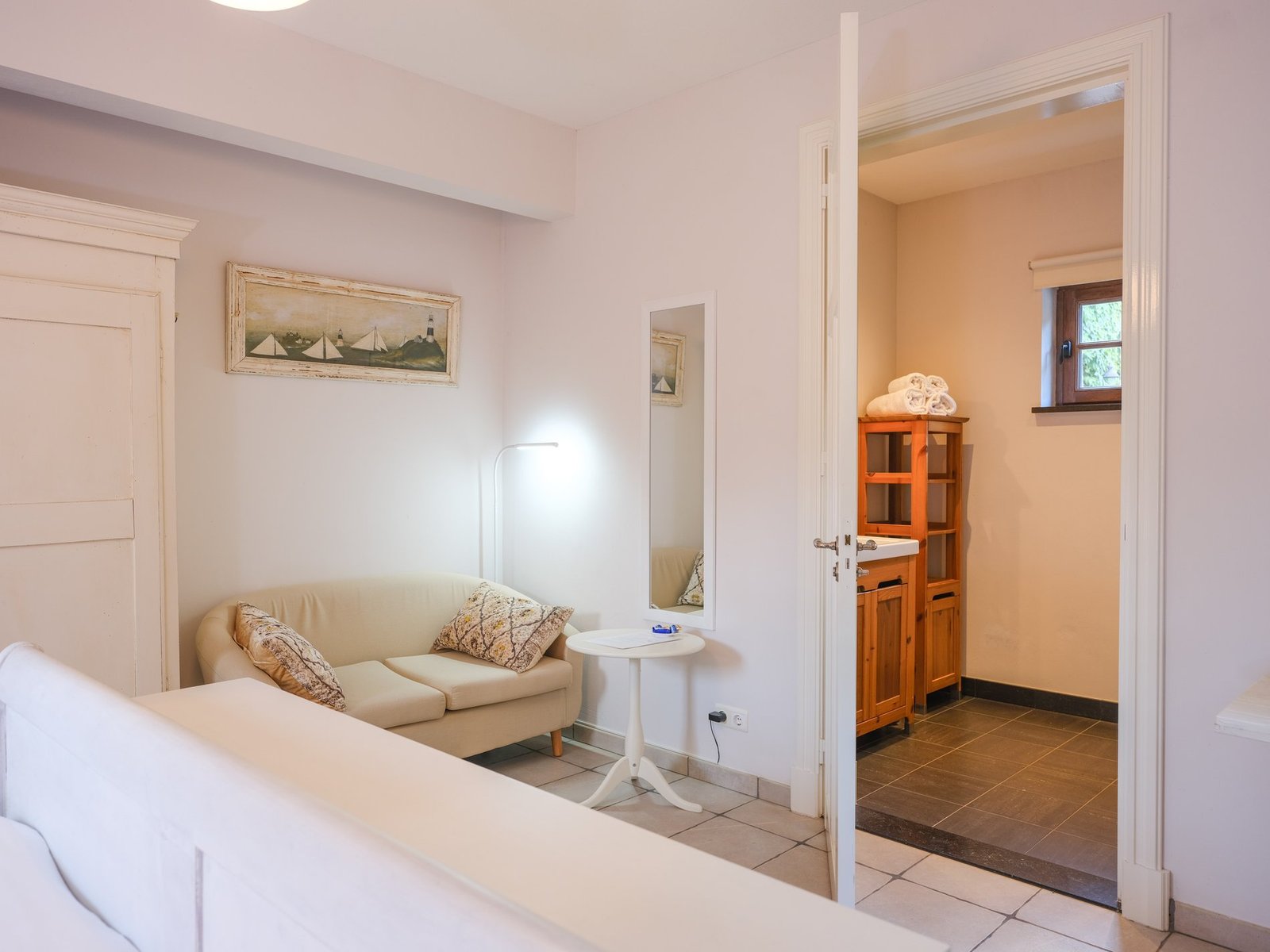 Rodenburgh Estate, This Stately Country House Offers Peace And Privacy Country House in Aardenburg, Zeeland, Netherlands 1 - 16135540