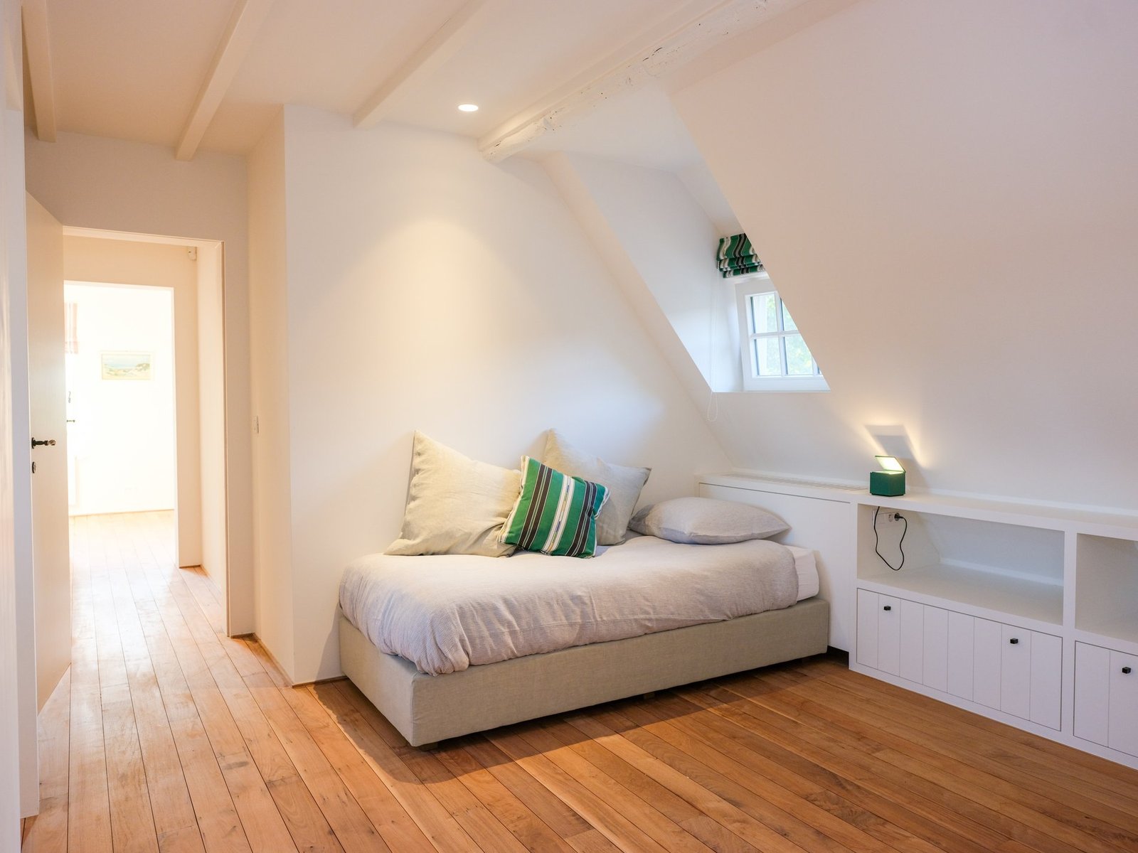 A Three Hectare Estate With A Private Lake Country House in Zuidzande, Zeeland, Netherlands 1 - 16135428