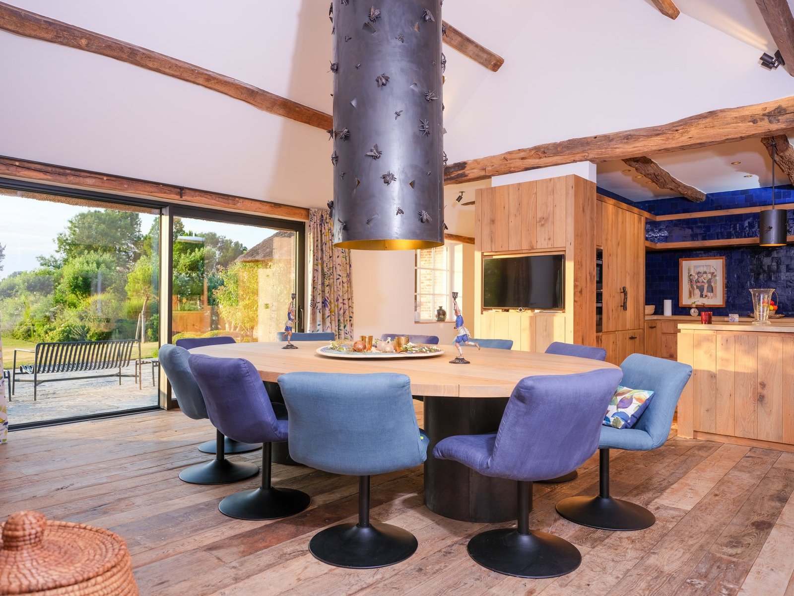 A Three Hectare Estate With A Private Lake Country House in Zuidzande, Zeeland, Netherlands 1 - 16135428