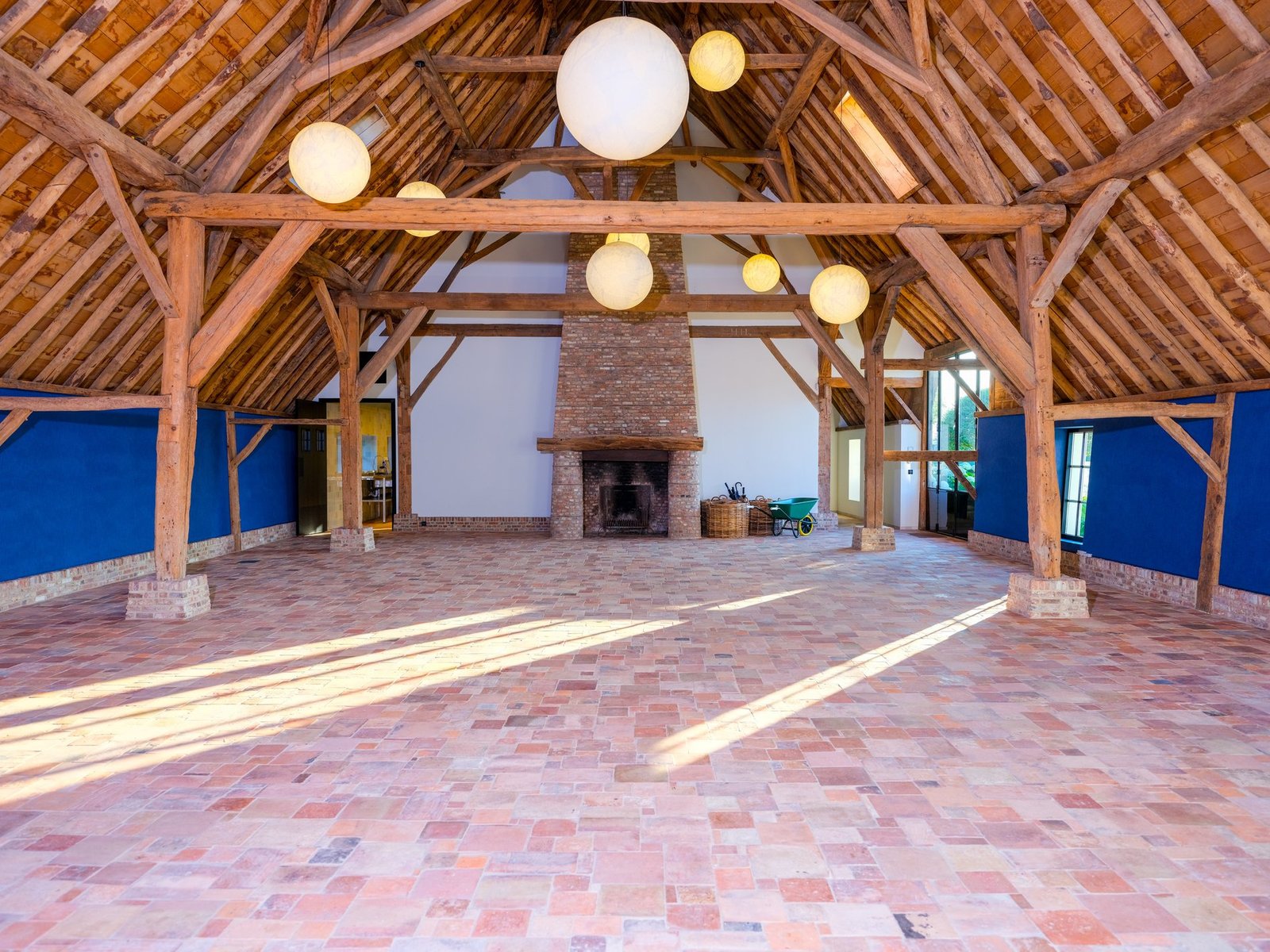 A Three Hectare Estate With A Private Lake Country House in Zuidzande, Zeeland, Netherlands 1 - 16135428