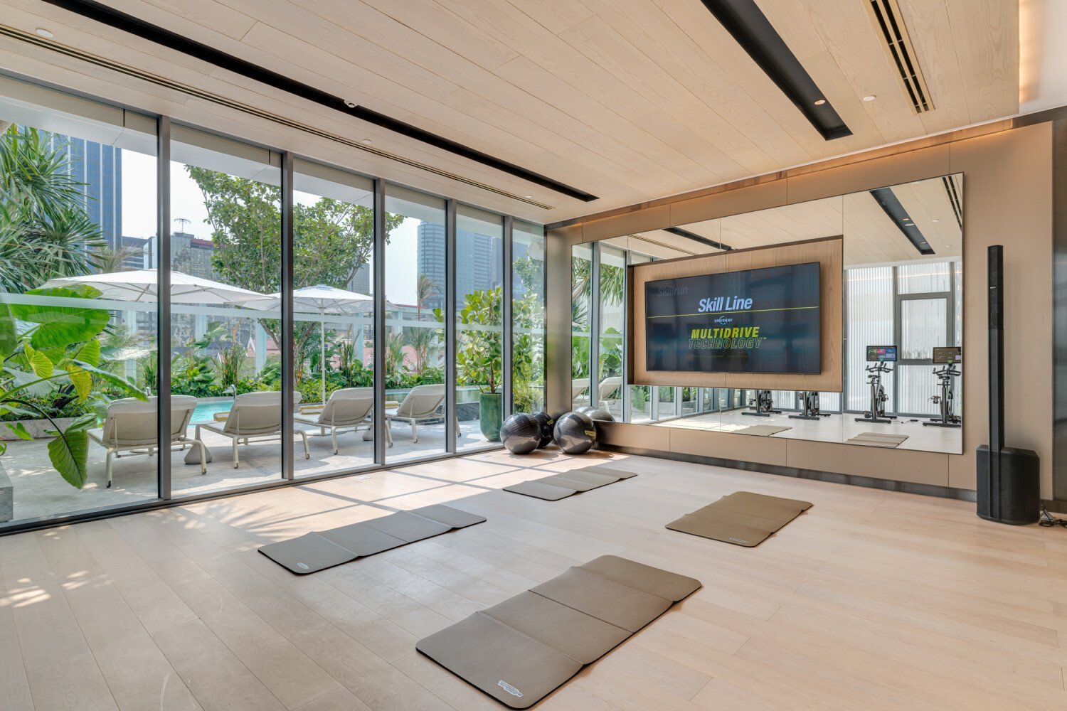 Bangkok’s Most Luxurious Penthouse Penthouse in Bangkok, Krung Thep Maha Nakhon, Thailand 1 - 14791880