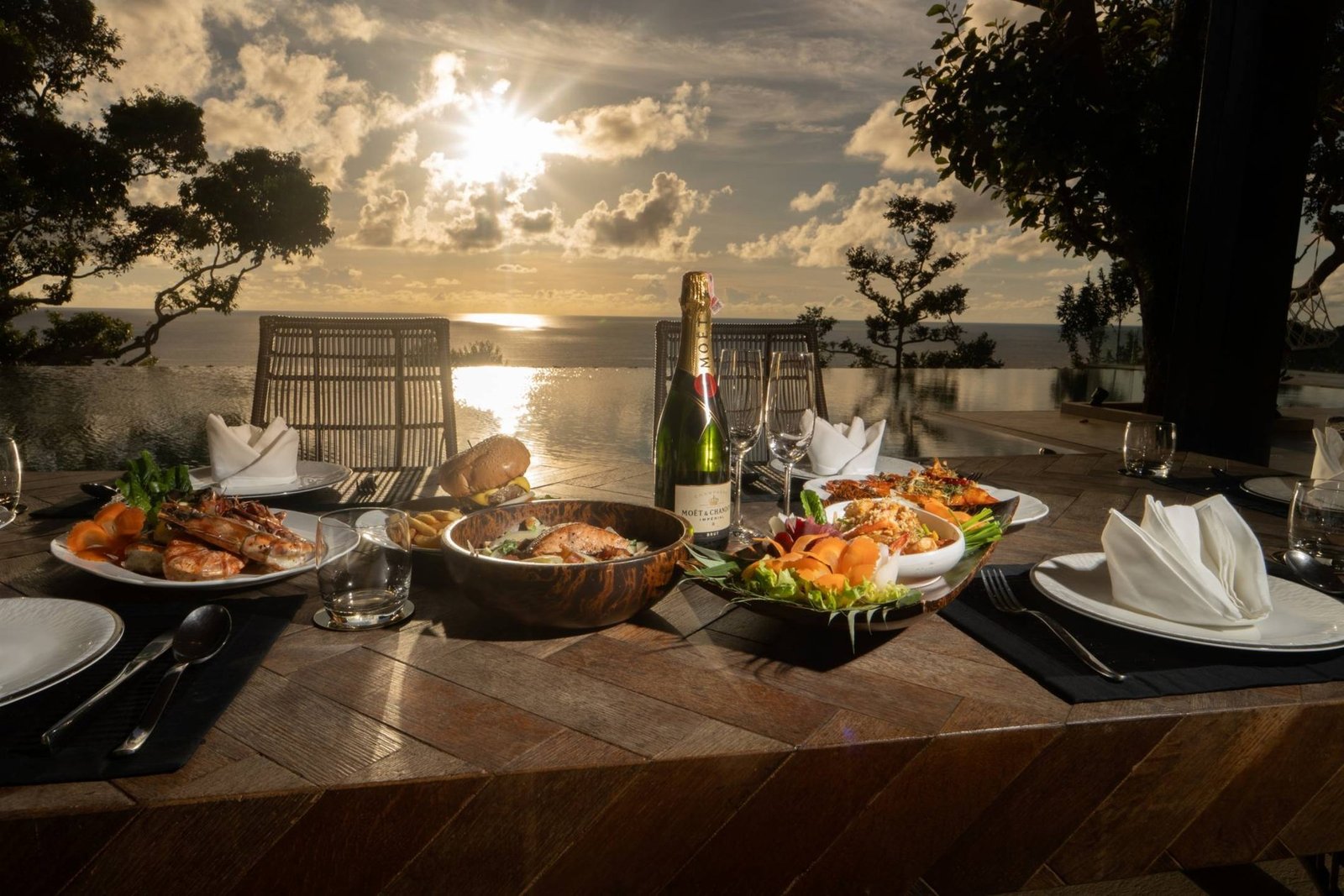 Super Luxury Clifftop Oceanview Villa Villa in Kamala, Phuket, Thailand 1 - 14793004