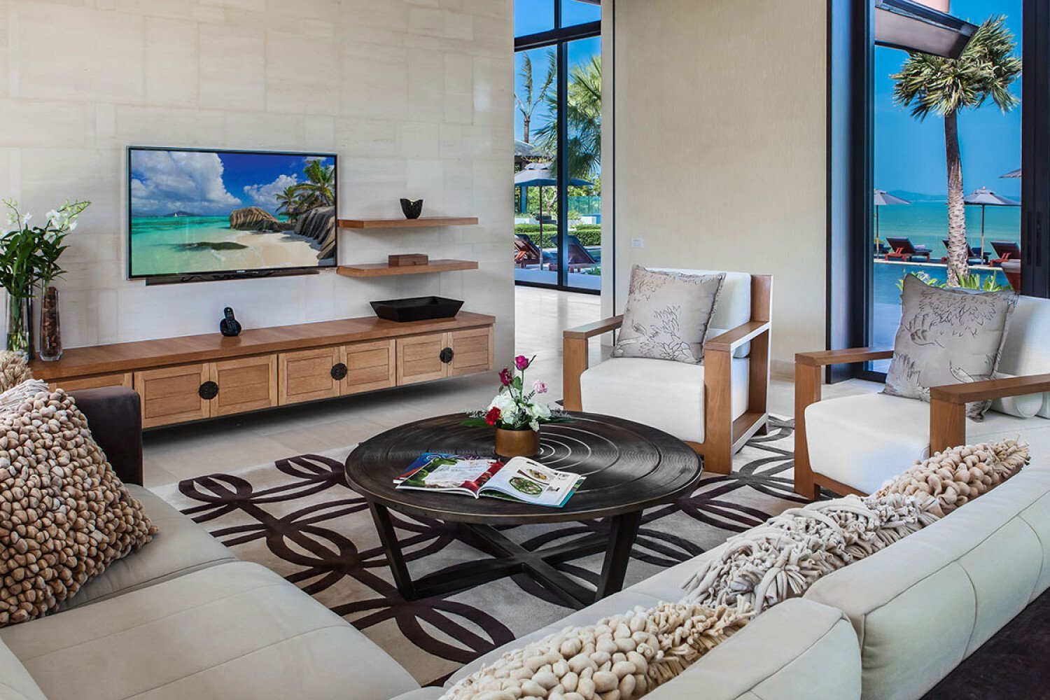 Paradise Mansion With Direct Beach Access Villa in Pa Klok, Phuket, Thailand 1 - 14791457