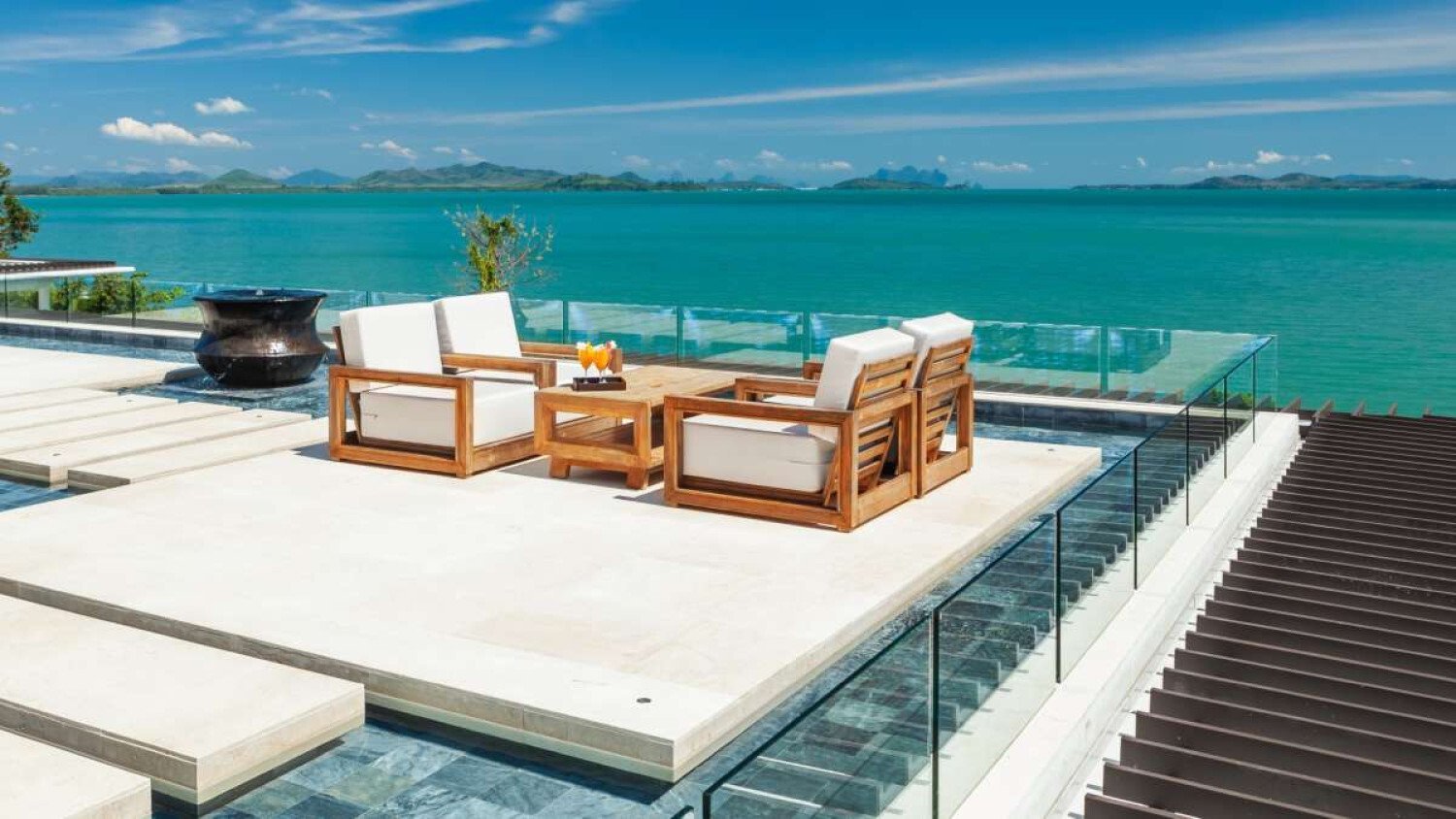Exquisite Beachfront Luxury Villa Villa in Pa Klok, Phuket, Thailand 1 - 14791526
