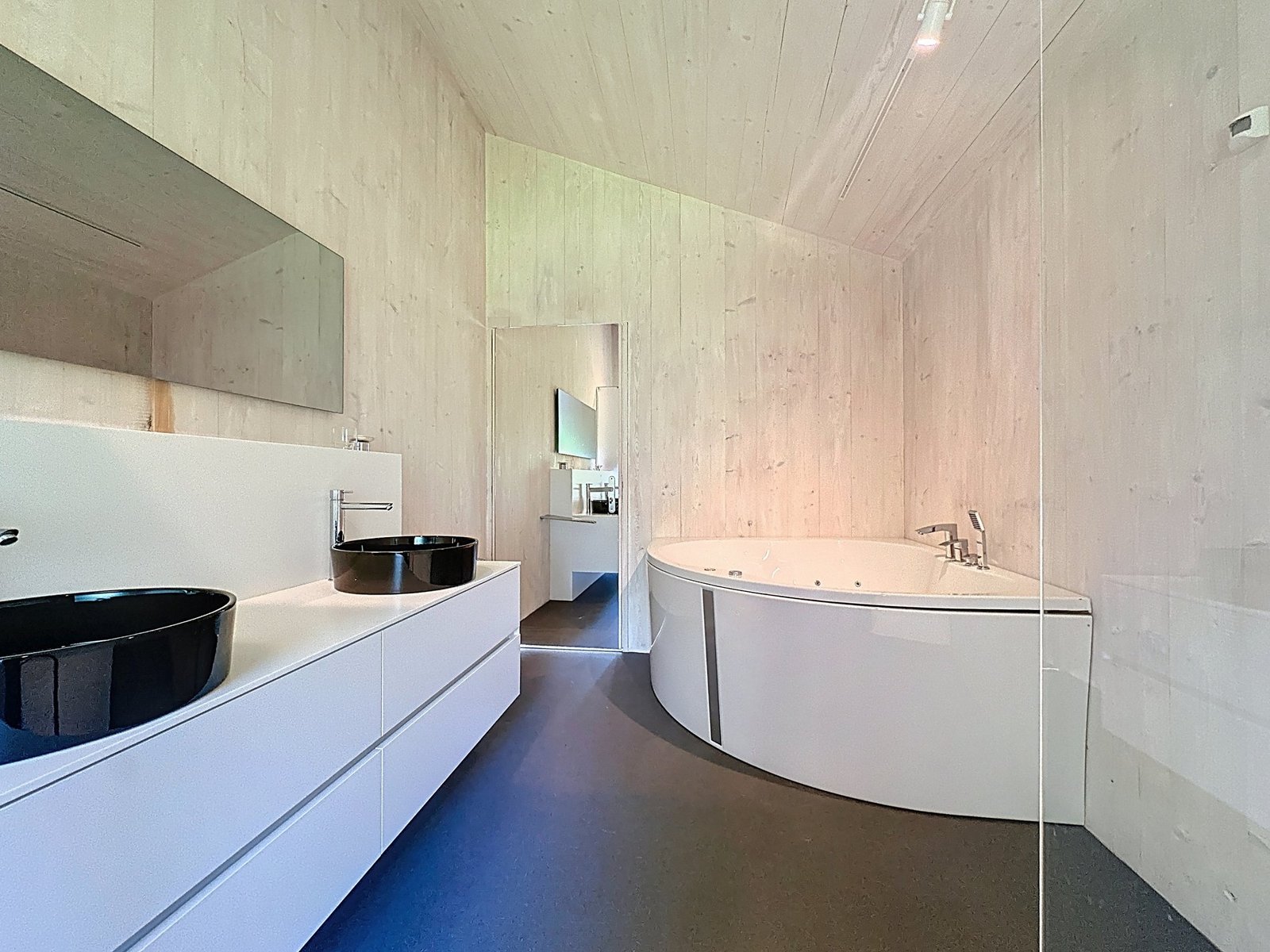 Architect Designed Home In A Prime Location Near The Beach. Villa in Retranchement, Zeeland, Netherlands 1 - 16135652