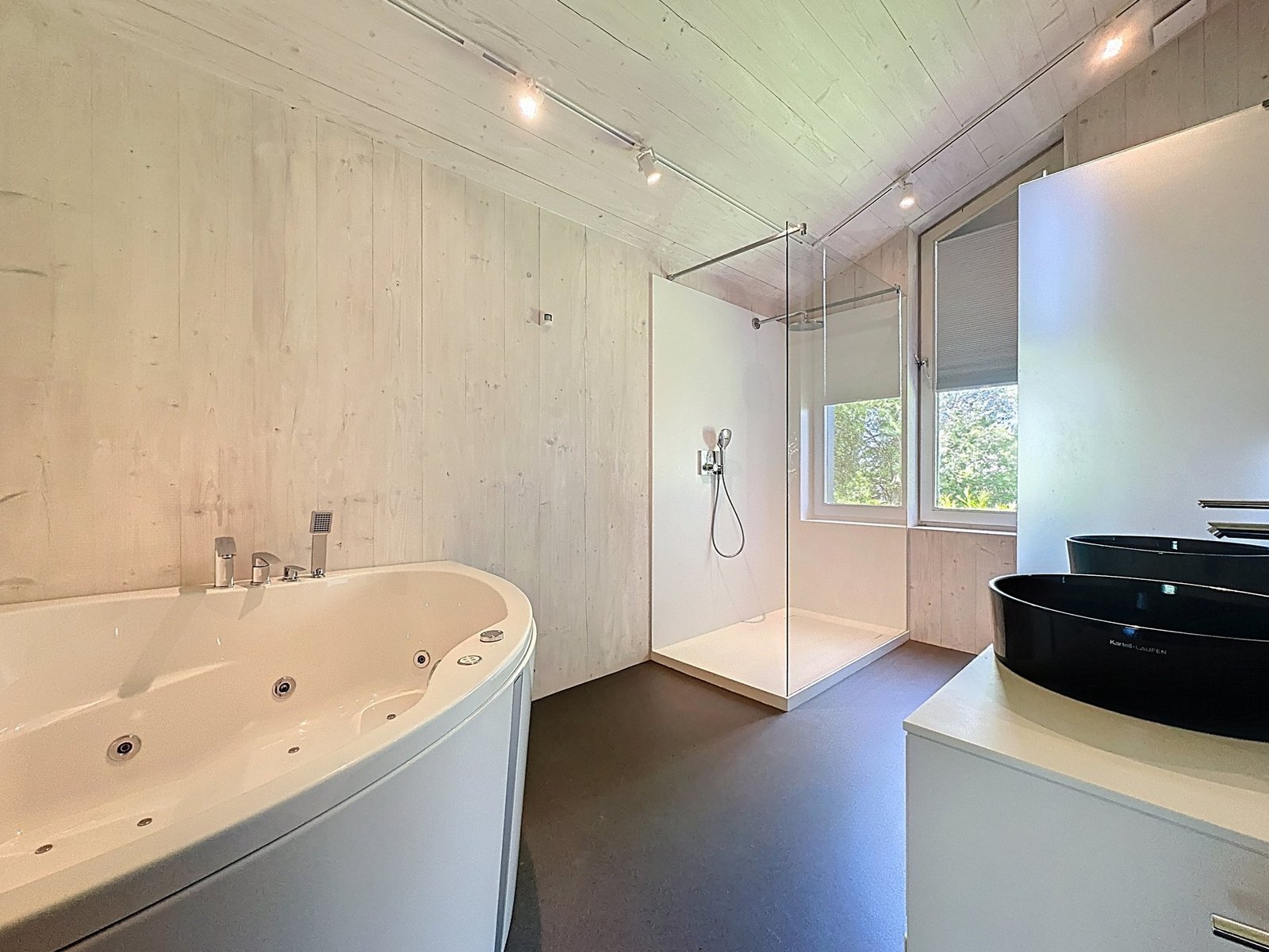 Architect Designed Home In A Prime Location Near The Beach. Villa in Retranchement, Zeeland, Netherlands 1 - 16135652