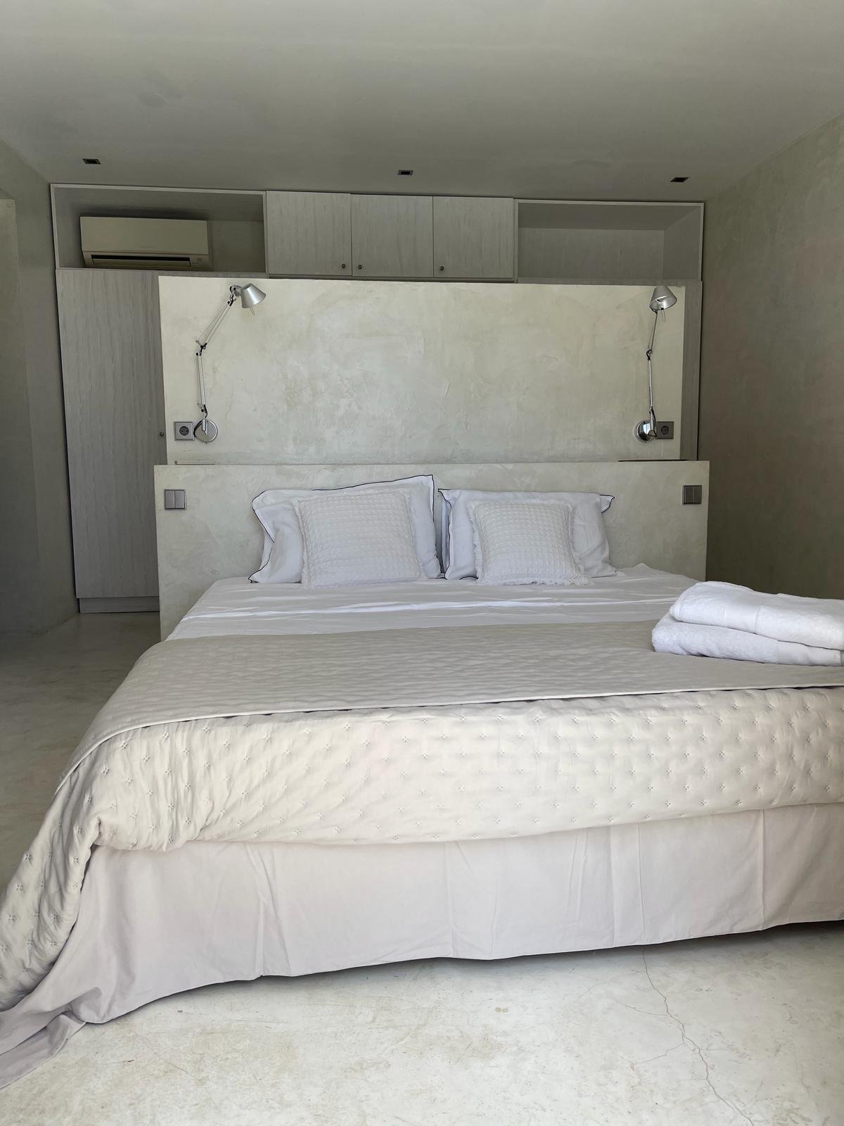 WhatsApp Image 2026-01-14 at 15.30.22