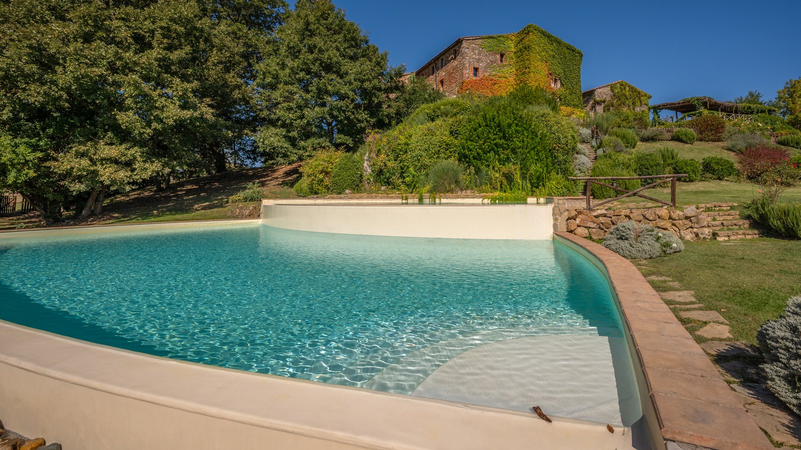 _258081020__249105913__A934545