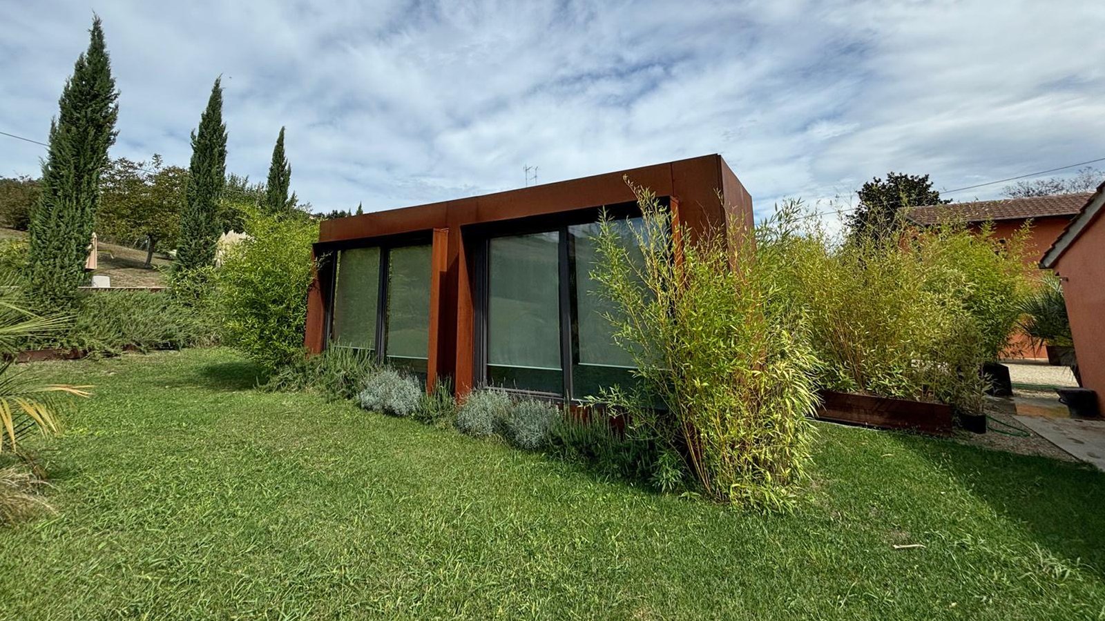 bebc955b-5161-4673-97f5-2c29cfcd9e39