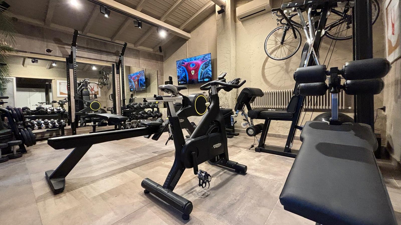 fa3f5659-7701-4f95-928e-8fd9919a8583