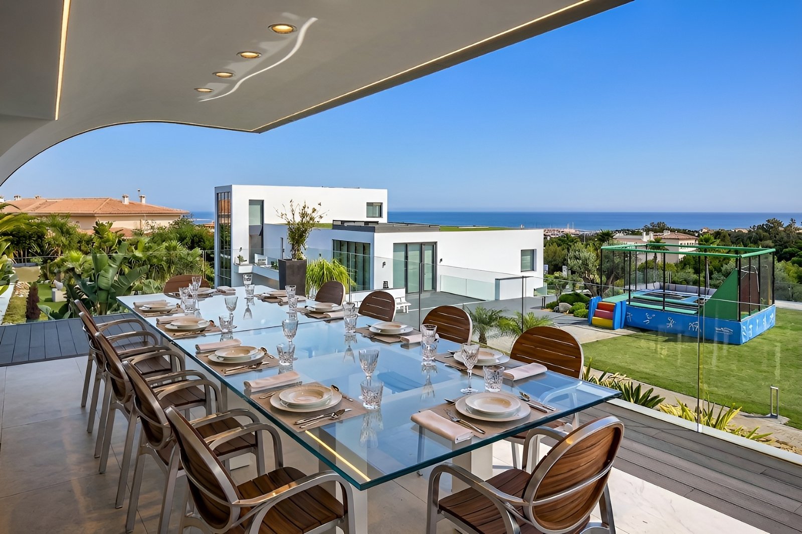 3-2-0-VILLA VAL 2 C THE SOVEREIGN COMPOUND, SOTOGRANDE ALTO