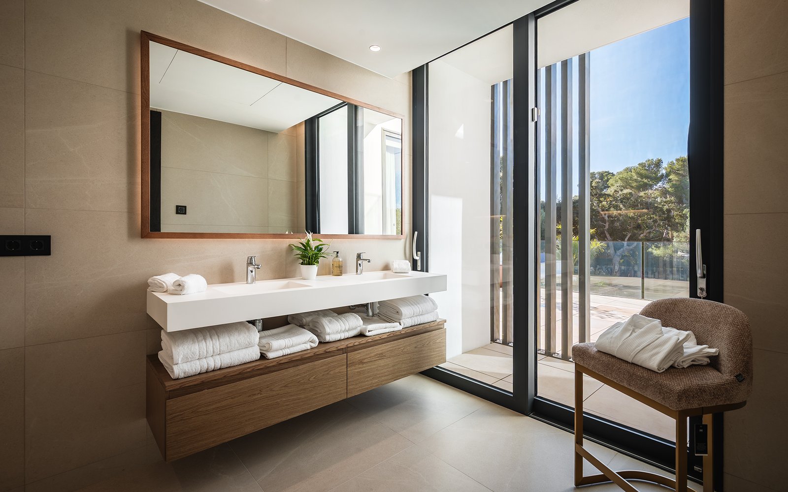 3-3-2-SOTOGRANDE COSTA