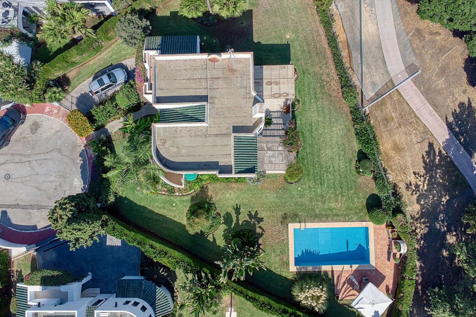 DRON_VILLA_CALLE_SIRIO_by_EFEIGHT_dotcom_001