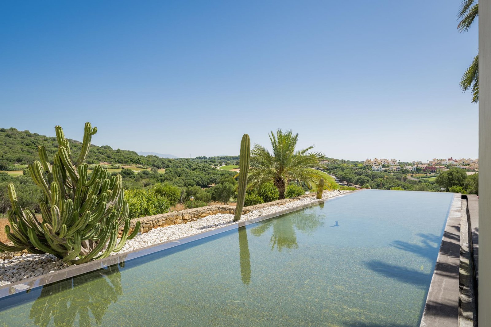 5-1-5-SOTO MEX-CAL ARCHITECTURAL MASTERPIECE, la Reserva de SOTOGRANDE