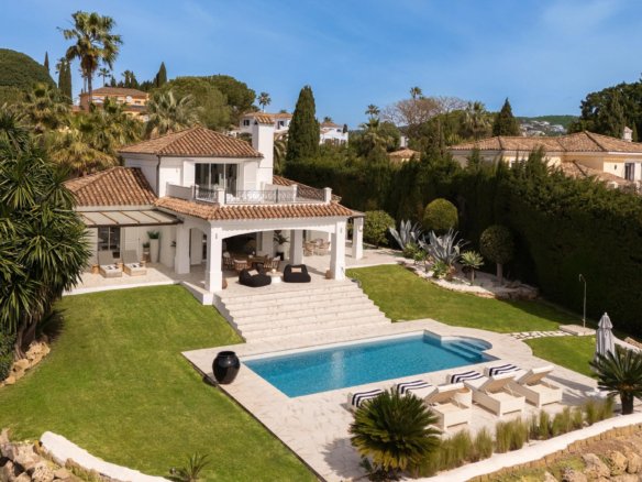 THE AZURE RETREAT SOTOGRANDE
