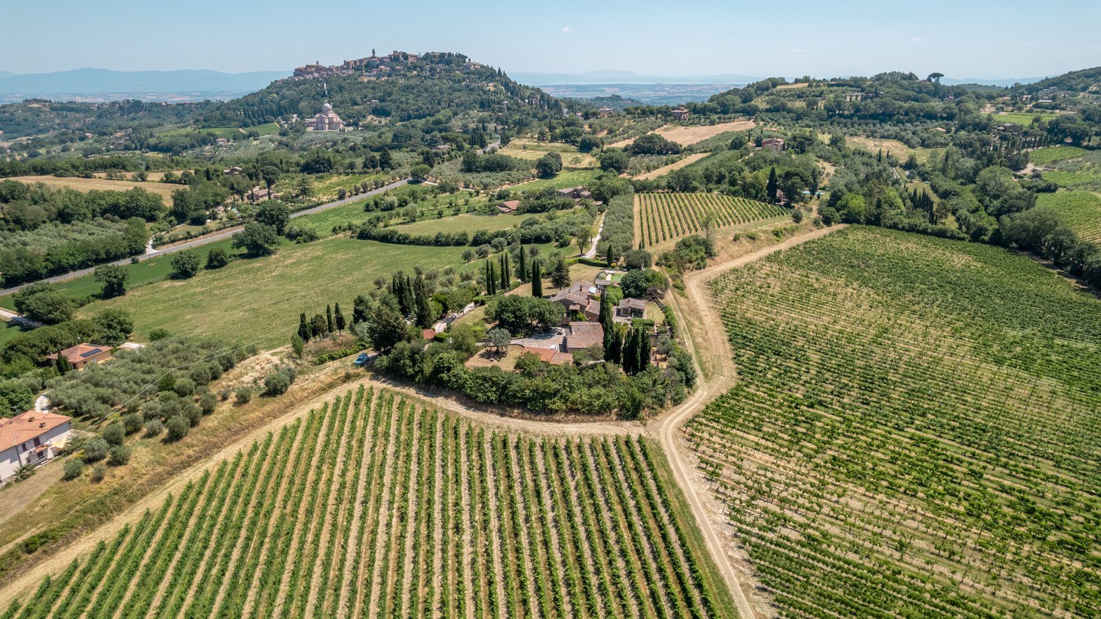DJI_0958 Wonderful property with swimming pool in Montepulciano