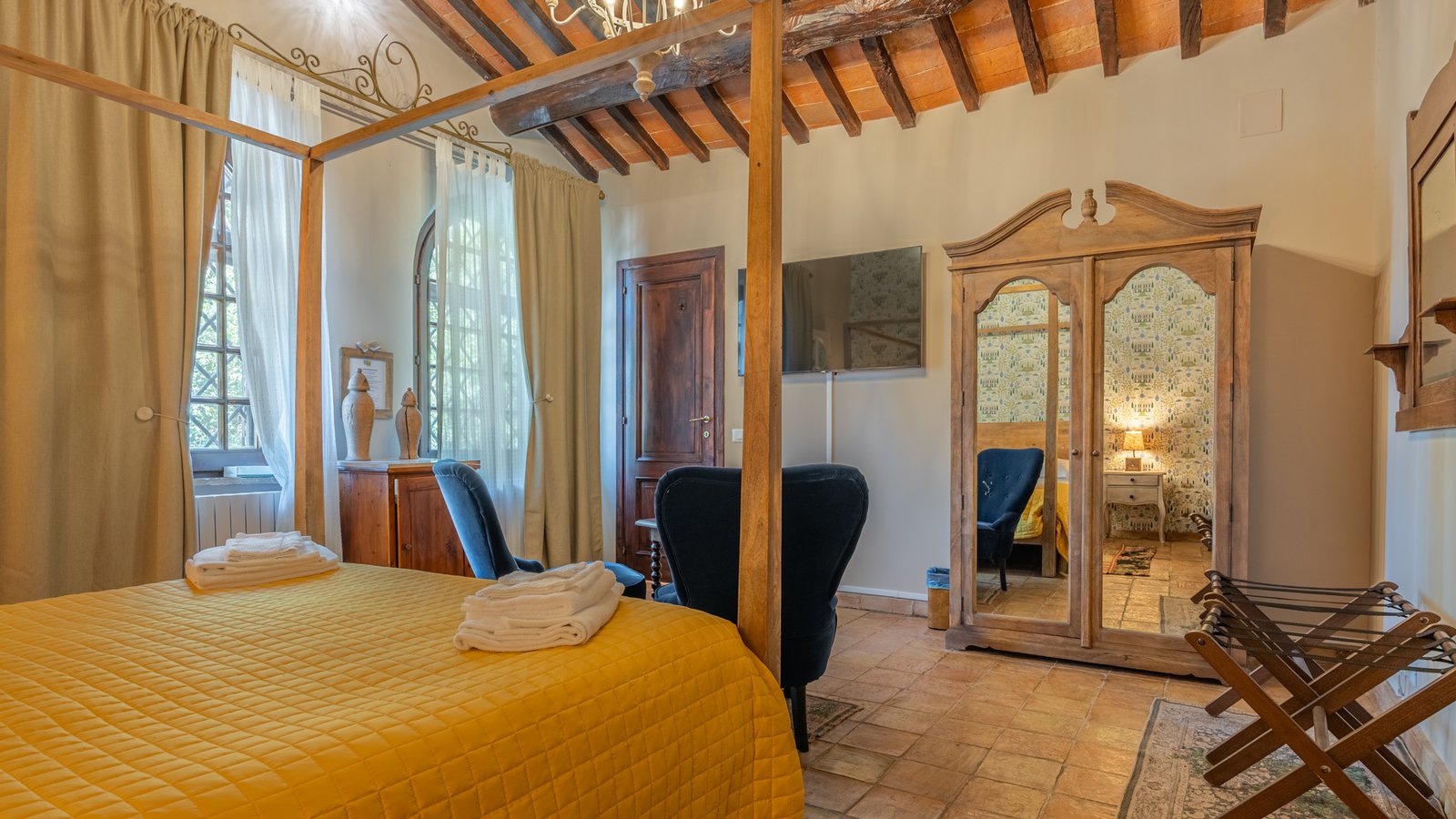 P1199271-HDR Wonderful property with swimming pool in Montepulciano